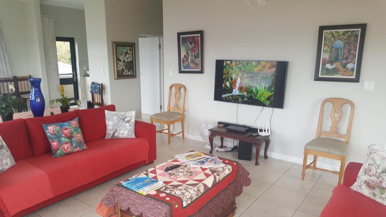 Knysna Paradise Guesthouse Bagian luar foto